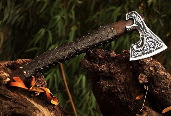Hatchet Tomahawk Carbon Steel-Wood Handle Axe With Leather .
